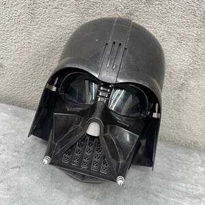Star Wars Darth Vader Helmet Voice Changer Toy‎ Hasbro 2013